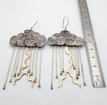 Load image into Gallery viewer, Lluvia y Rayo Earrings