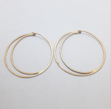 Load image into Gallery viewer, Cresent Moon Hoop Earrings