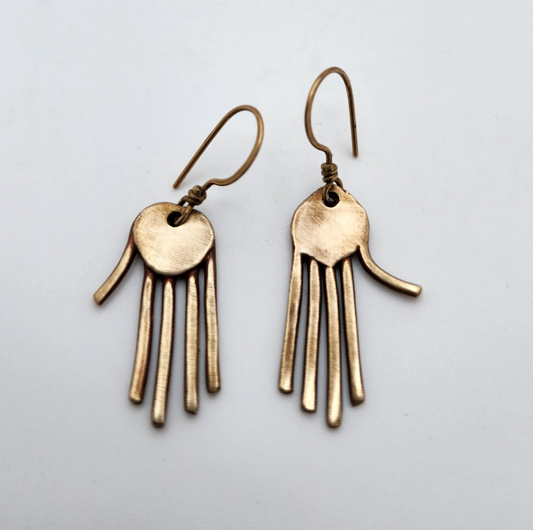 Manos Sagrados Earrings